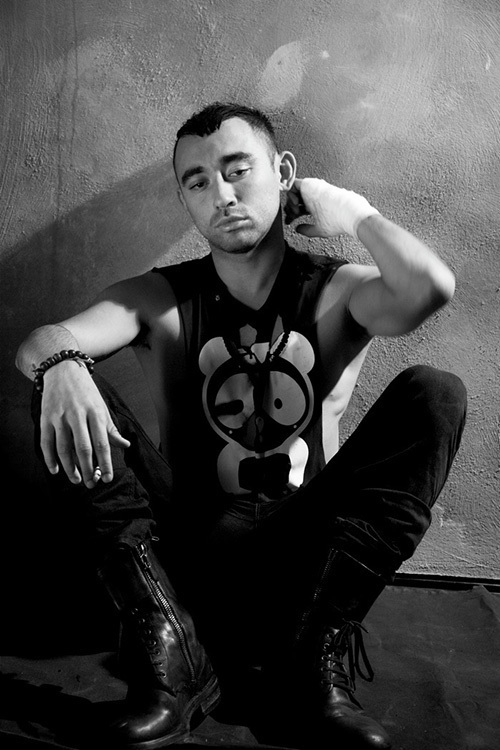 ニコラ・フォルミケッティ(Nicola Formichetti) グラソー ビタミンウォーター｜写真2