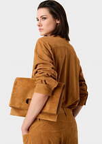 ジョルジオ アルマーニが神戸・旧居留地に新店舗 - サマースエードのシャツ＆パンツ限定発売｜写真17