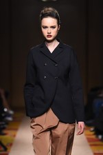 サポートサーフェス 2014-15年秋冬コレクション - 大人のためのリラックス・ラグジュアリー｜写真2