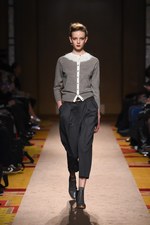 サポートサーフェス 2014-15年秋冬コレクション - 大人のためのリラックス・ラグジュアリー｜写真11