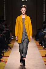 サポートサーフェス 2014-15年秋冬コレクション - 大人のためのリラックス・ラグジュアリー｜写真24