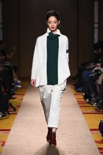 サポートサーフェス 2014-15年秋冬コレクション - 大人のためのリラックス・ラグジュアリー｜写真30