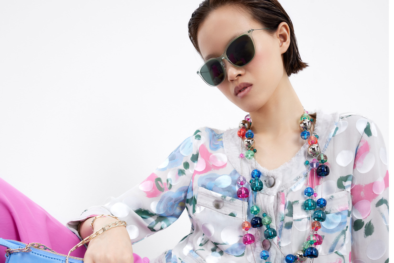 エンポリオ アルマーニが神戸・旧居留地に新店舗 - 限定ワンピースやセットアップ