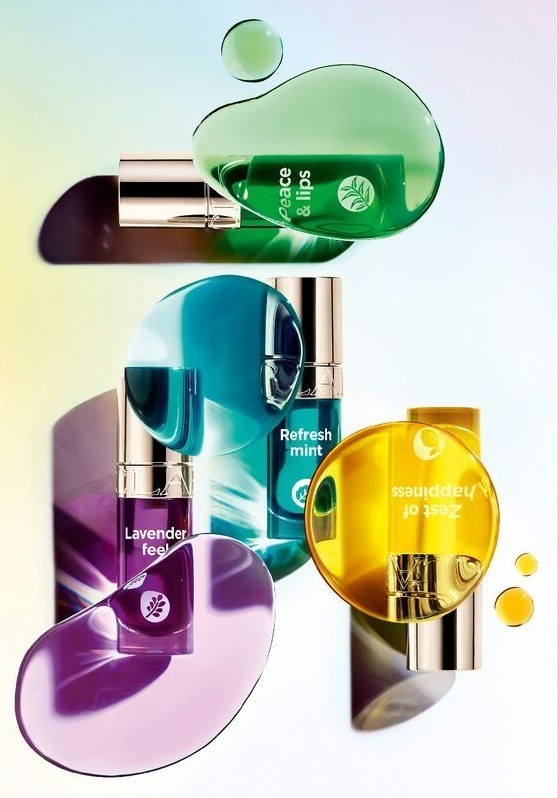 クラランス(CLARINS) リップコンフォートオイル｜写真1