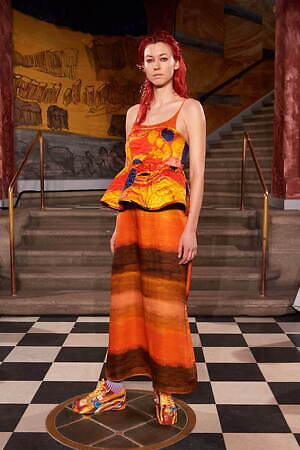 ヘルムシュテット(HELMSTEDT) 2023-24年秋冬ウィメンズコレクション  - 写真2