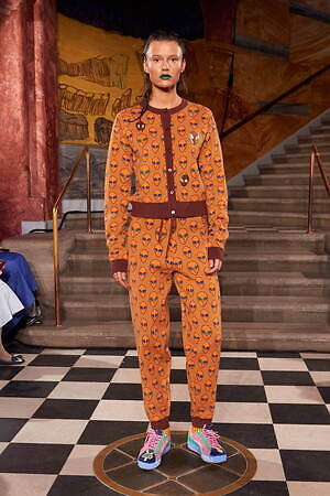 ヘルムシュテット(HELMSTEDT) 2023-24年秋冬ウィメンズコレクション  - 写真3