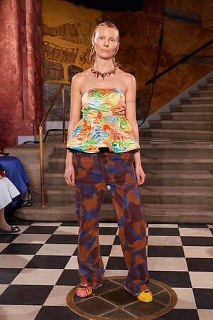 ヘルムシュテット(HELMSTEDT) 2023-24年秋冬ウィメンズコレクション  - 写真4