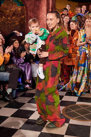 ヘルムシュテット(HELMSTEDT) 2023-24年秋冬ウィメンズコレクション  - 写真26