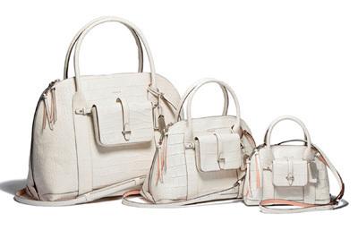 コーチ表参道が1周年、オールホワイトの限定バッグコレクション発売
