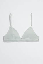 カルバン・クラインとBLACKPINK・ジェニーの限定コレクション、手書きロゴ入りTシャツ＆ジーンズ｜写真33