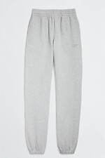 カルバン・クラインとBLACKPINK・ジェニーの限定コレクション、手書きロゴ入りTシャツ＆ジーンズ｜写真22