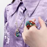 アナ スイ“深海世界”イメージのアクセサリー、イルカのリング＆アンモナイトのネックレスなど｜写真19