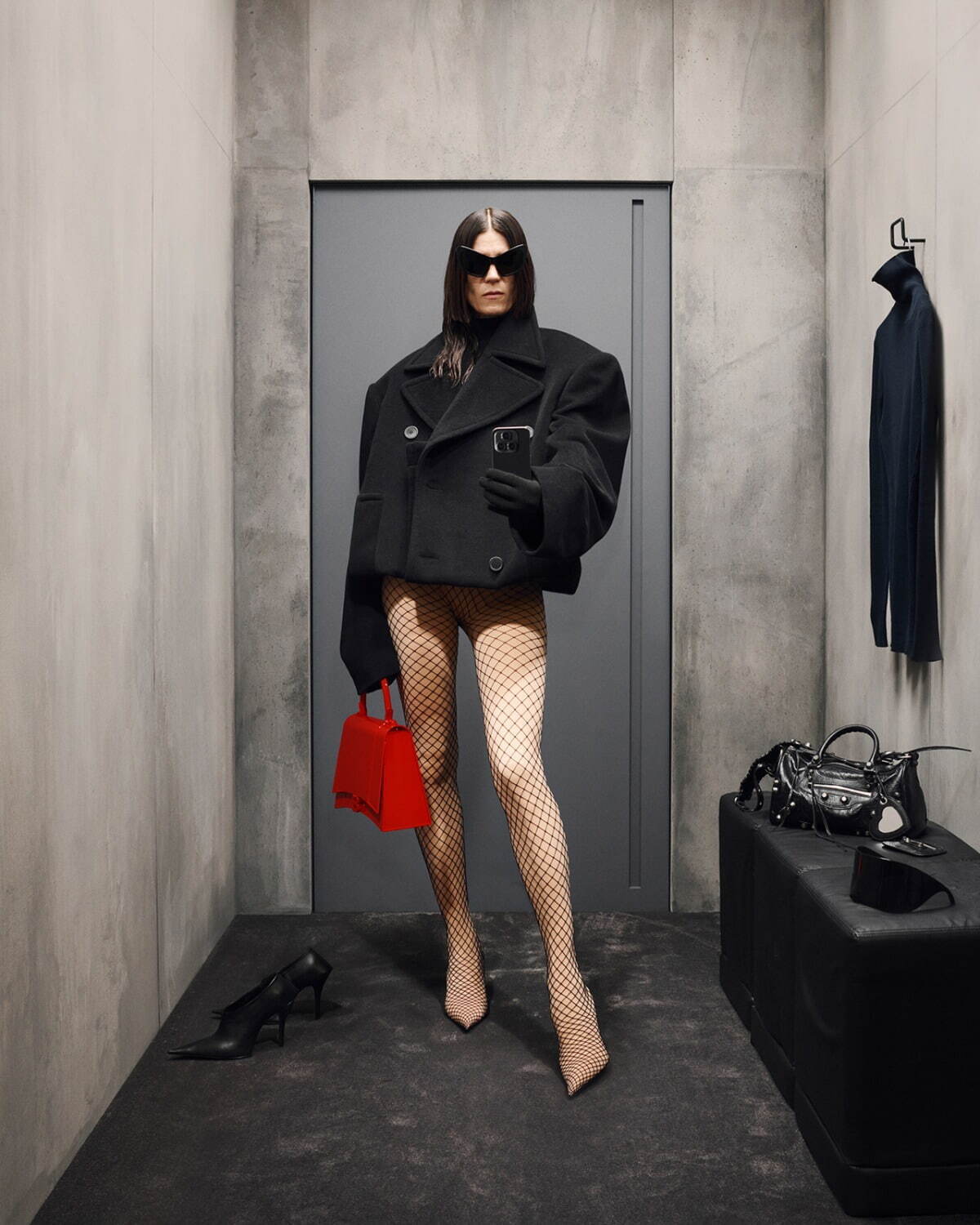 バレンシアガ(BALENCIAGA) 2023年秋ウィメンズ&メンズコレクション  - 写真12