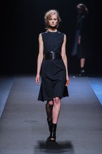 エー ディグリー ファーレンハイト 2014-15年秋冬コレクション - 曇り空の合間から時折射す光｜写真1