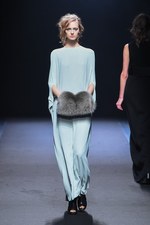 エー ディグリー ファーレンハイト 2014-15年秋冬コレクション - 曇り空の合間から時折射す光｜写真15