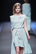 エー ディグリー ファーレンハイト 2014-15年秋冬コレクション - 曇り空の合間から時折射す光｜写真17