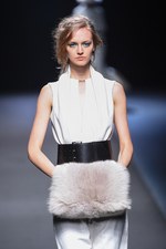 エー ディグリー ファーレンハイト 2014-15年秋冬コレクション - 曇り空の合間から時折射す光｜写真25