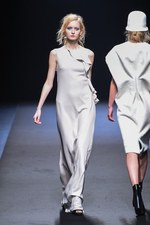 エー ディグリー ファーレンハイト 2014-15年秋冬コレクション - 曇り空の合間から時折射す光｜写真31