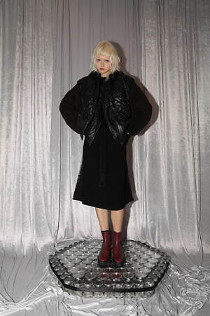 カミシマチナミ イエロー(KAMISHIMA CHINAMI YELLOW) 2023-24年秋冬ウィメンズコレクション  - 写真14