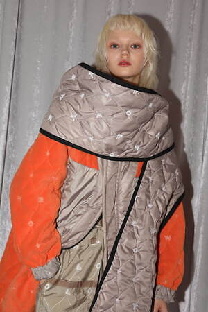 カミシマチナミ イエロー(KAMISHIMA CHINAMI YELLOW) 2023-24年秋冬ウィメンズコレクション  - 写真18