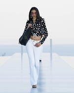 ヴェルサーチェ(VERSACE) ラ ヴァカンツァ｜写真24