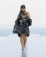 ヴェルサーチェ(VERSACE) ラ ヴァカンツァ｜写真23