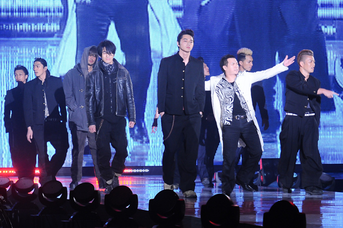 【後篇】東京ランウェイ2014 S/S - TAKAHIROがライブ、ディーゼル、スナイデル、ステューシーがショー | 写真