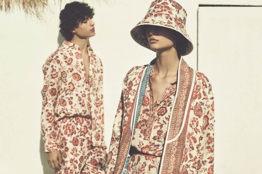 カゴバッグ｜ロロ・ピアーナ新作“オレンジの花柄”シャツ＆スイムウェア、マルチカラーのビーチバッグも