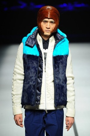 ヨシオクボ 2014-15年秋冬コレクション - スポーツエレガントをハイコントラストで｜写真57