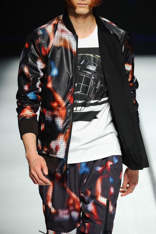ヨシオクボ 2014-15年秋冬<span>コレクション</span> - 写真25