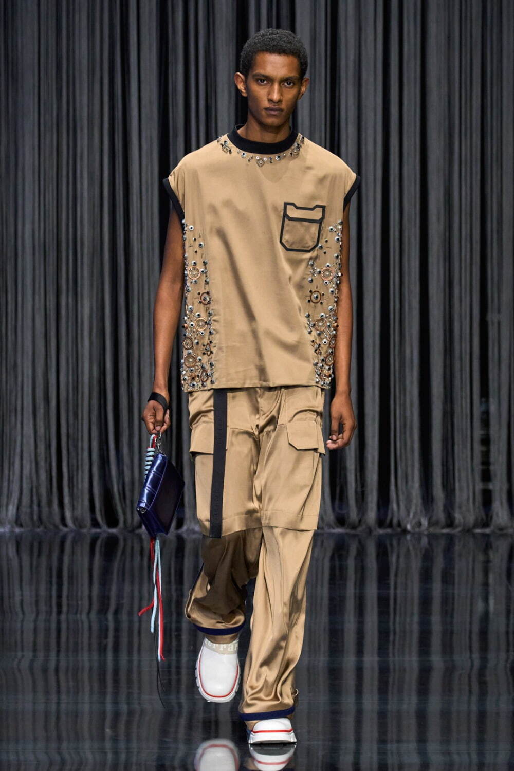 フェラーリ 2023年春夏<span>コレクション</span> - 写真38