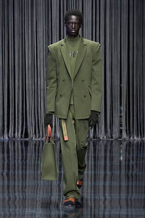 フェラーリ(Ferrari) 2023年春夏ウィメンズ&メンズコレクション  - 写真4