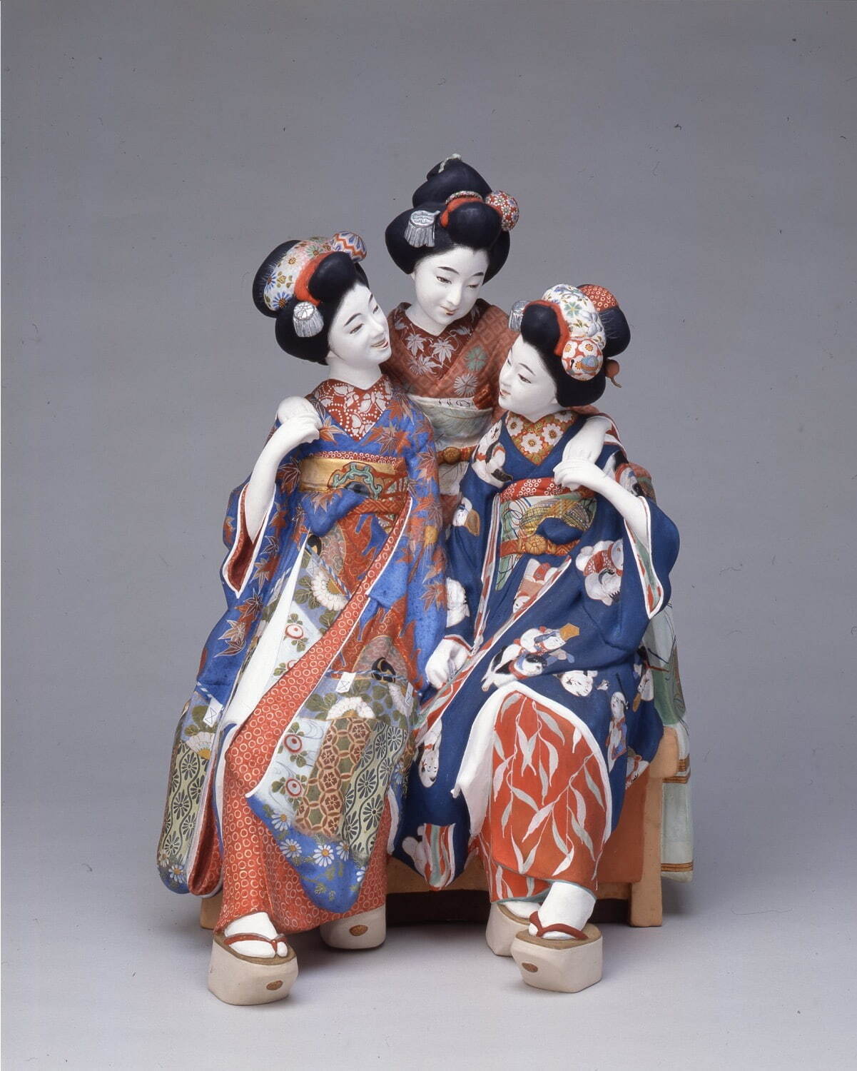 小島与一 《三人舞妓》 1924年　アトリエ一隻眼蔵
撮影：山田満穂