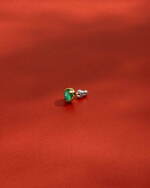 ヴァーミリオンの新作ジュエリー、“薔薇の神話”着想のパールネックレス＆マラカイト輝くピアスなど｜写真9