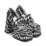 ヴィヴィアーノ×中島美嘉、“黒＆ネイビー”基調のブレザーや厚底ローファー｜写真34