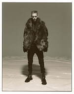 ユリウス 2024年リゾートコレクション - 移ろう色や形、不均等な装い｜写真14