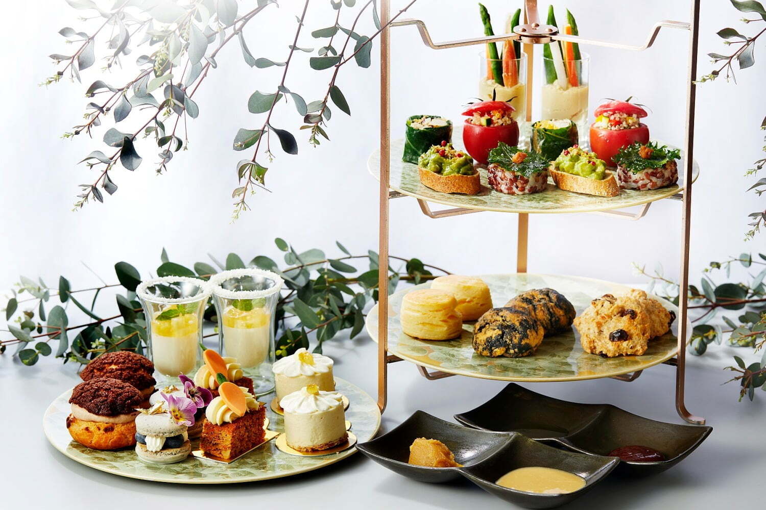 朝食(朝ごはん)｜シャングリ・ラ 東京「ウェルネス サマー アフタヌーンティー」麹＆白味噌のチーズケーキなど