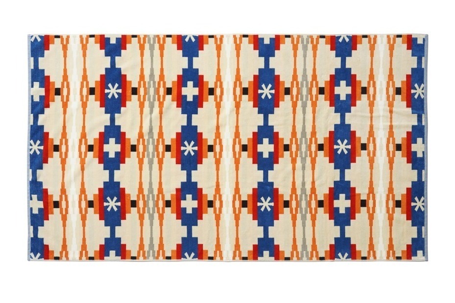 スノーピーク×ペンドルトン、アスタリスクモチーフを散りばめたタオルブランケットなど