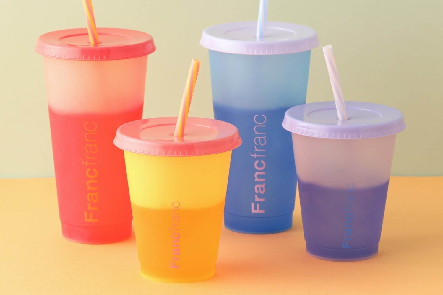 フランフラン新作、冷たい飲み物を入れると“色が変わる”タンブラーなど夏色グッズ