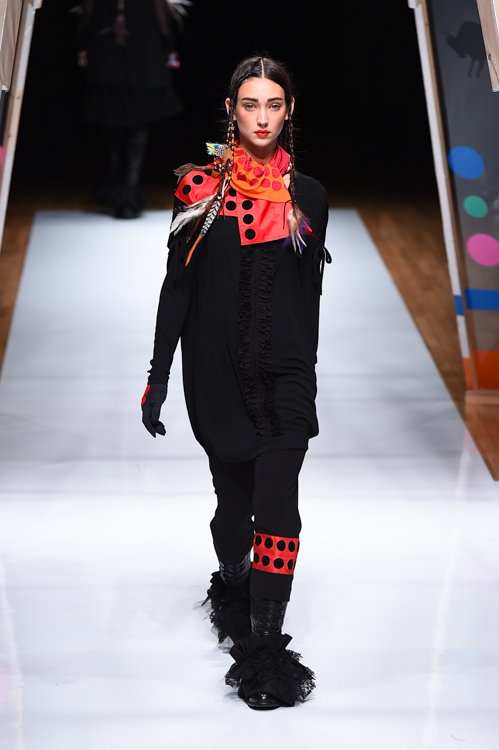 トクコ・プルミエヴォル 2014-15年秋冬<span>コレクション</span> - 写真37