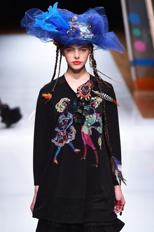 トクコ・プルミエヴォル(TOKUKO 1er Vol) 2014-15年秋冬ウィメンズコレクション  - 写真21