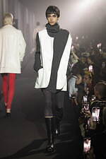 ラフ シモンズ 2023年春夏コレクション	 - ロンドンの街とダンサーに着想したラストシーズン｜写真8