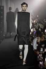 ラフ シモンズ 2023年春夏コレクション	 - ロンドンの街とダンサーに着想したラストシーズン｜写真13