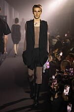 ラフ シモンズ 2023年春夏コレクション	 - ロンドンの街とダンサーに着想したラストシーズン｜写真32