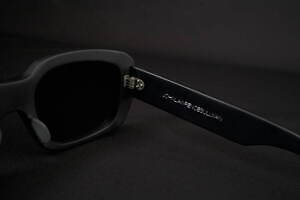 ジョン ローレンス サリバン×ブラン“肉厚フレーム”サングラス、多面体カッティングでシャープに｜写真9