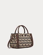 ヴァレンティノ ガラヴァーニ”Vロゴ”モノグラムの新作トートバッグ、キャンバス地×Vロゴメタルパーツ｜写真5