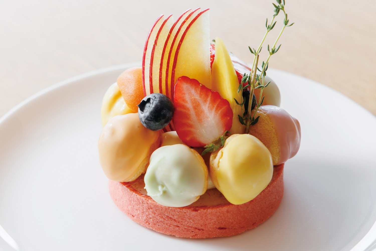 ビスキュイ｜「軽井沢スイーツ散歩 2023初夏」“パステルカラー”がテーマの創作スイーツ、ホテル＆ショップで