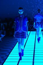 アンリアレイジ(ANREALAGE) 32℃に保つ服｜写真2