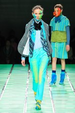 アンリアレイジ(ANREALAGE) 32℃に保つ服｜写真35