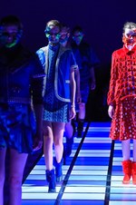 アンリアレイジ(ANREALAGE) 32℃に保つ服｜写真85